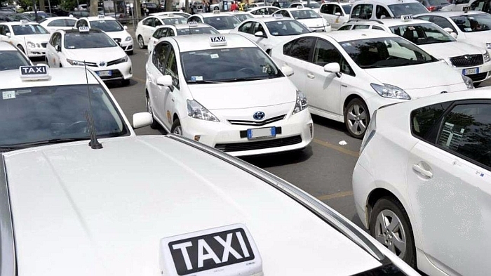 No al rientro degli NCC e dei taxi dopo ogni corsa