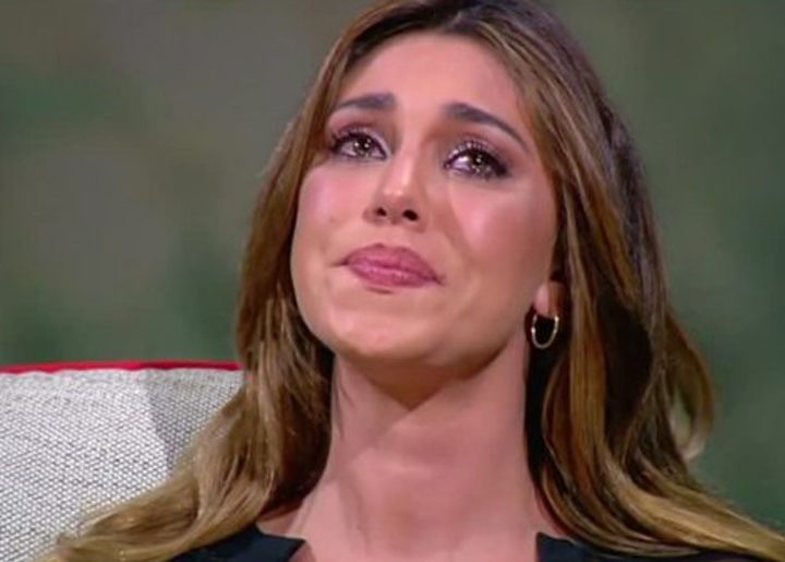 Belen Rodriguez in lacrime: s’è di nuovo lasciata con Stefano De Martino