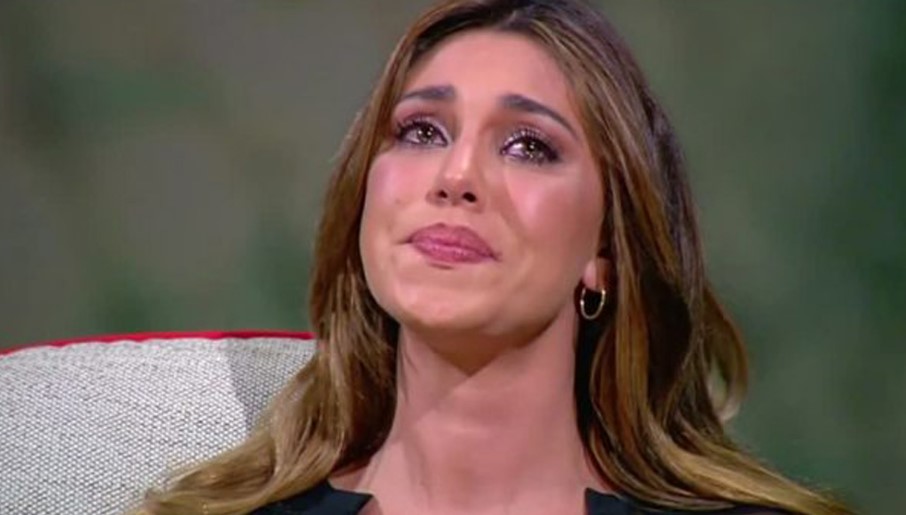 Belen Rodriguez in lacrime: s’è di nuovo lasciata con Stefano De Martino