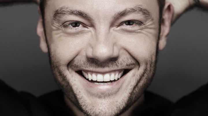 Tiziano Ferro: «Ho sconfitto il bullismo trasformando il dolore in arte»