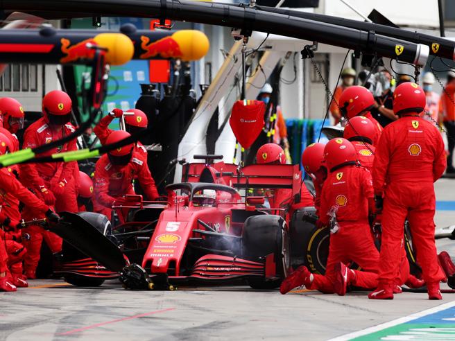 La rivoluzione morbida della Ferrari: nuova organizzazione a Piramide