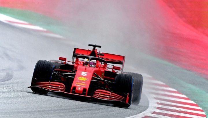 Vettel attacca la Ferrari, Giovinazzi la sogna