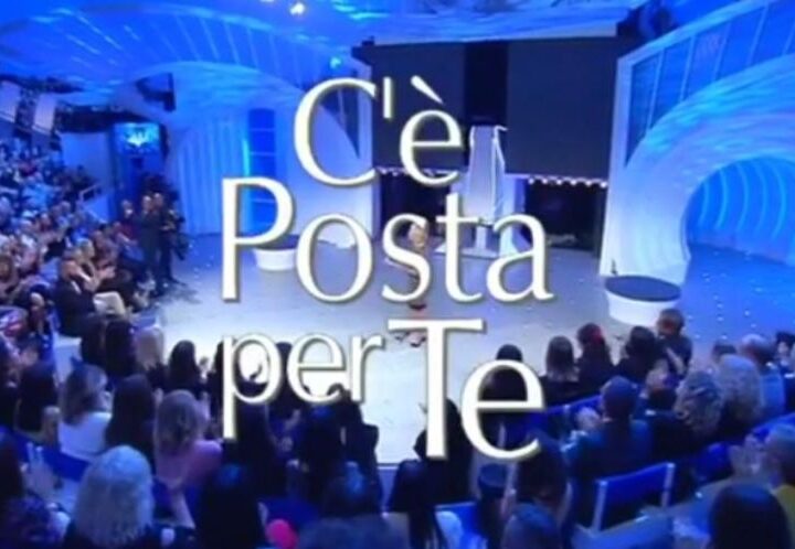 Torna “C’è posta per te”, con il Covid niente ospiti vip