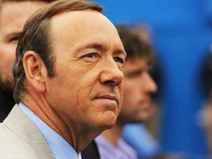 Nuove accuse per Kevin Spacey: molestie su adolescenti negli anni ’80