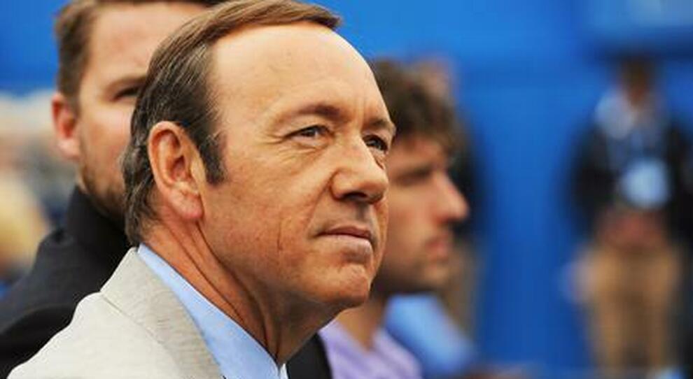 Nuove accuse per Kevin Spacey: molestie su adolescenti negli anni ’80