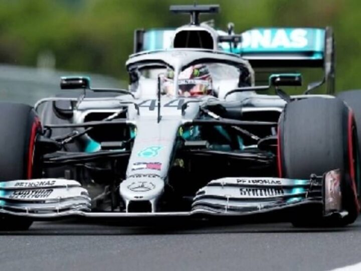 F1: Hamilton trionfa al Nurburgring e raggiunge Schumacher