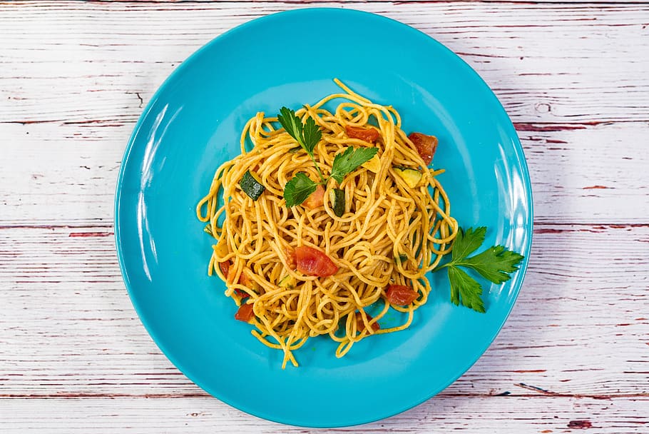 Pasta: ecco le più pazze del mondo: stravolto il mito italiano