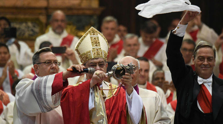 Niente miracolo di San Gennaro, il sangue non si scioglie