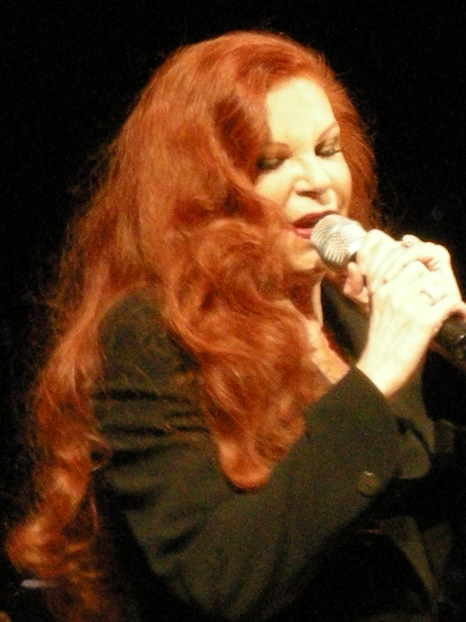 Milva l’ultimo saluto alla cantante al Piccolo Teatro di Milano  