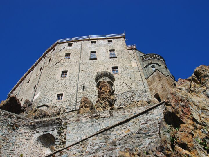 La Sacra di San Michele: uno dei simboli più importanti della regione piemontese