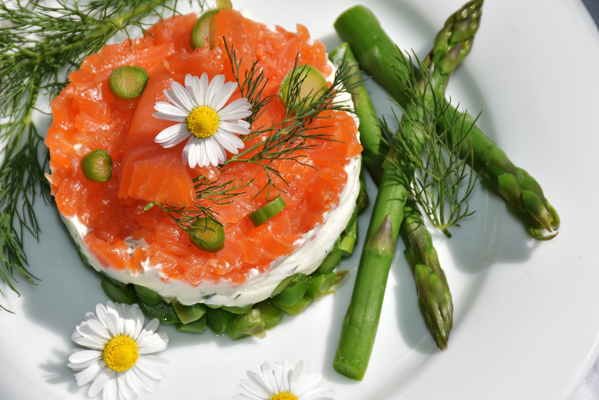 Mini cheesecake al salmone senza cottura