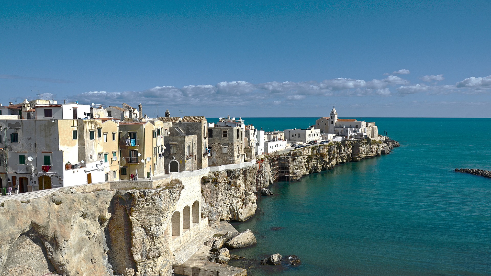 Vacanze: cosa vedere in Puglia, le bellezze sul tacco d’Italia