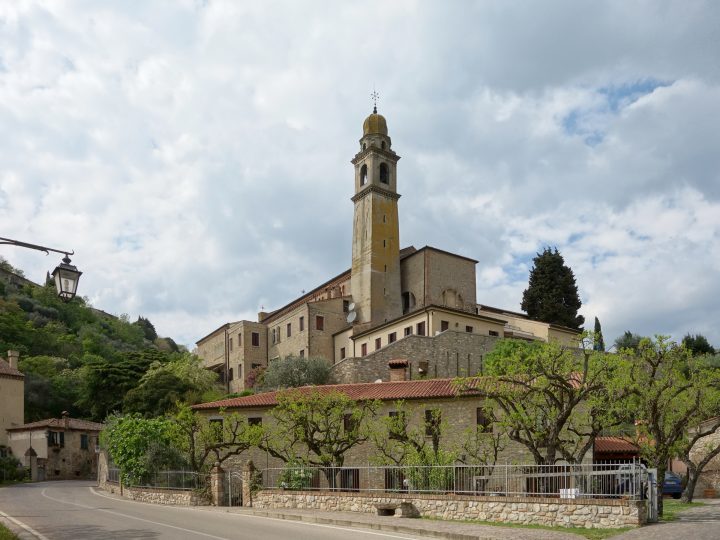 Arquà Petrarca, storia e luoghi di interesse