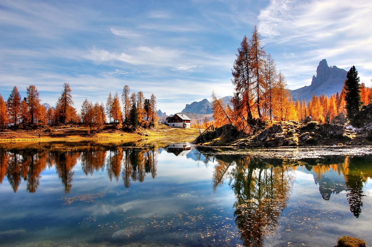 Nuovo hotel sulle Dolomiti, no degli ambientalisti