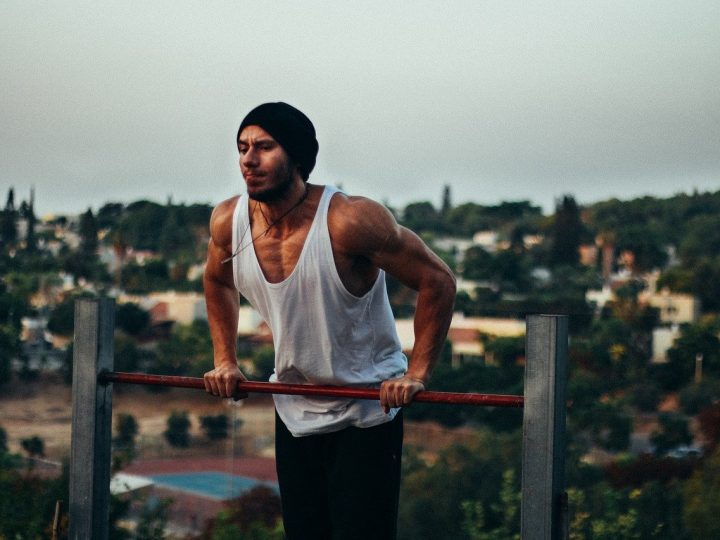 Sbarre calisthenics, cosa sono, a cosa servono e come si usano