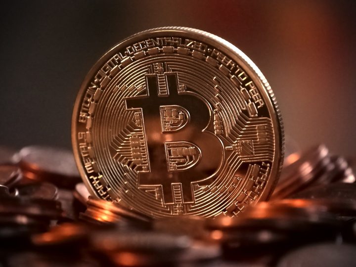 Bitcoin in crescita, rialzo del 70%