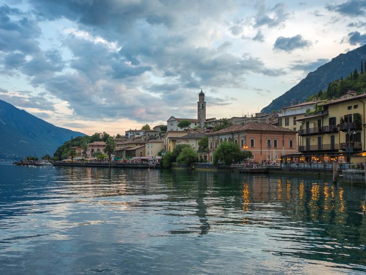 Lago di Garda, proteste contro i nuovi depuratori