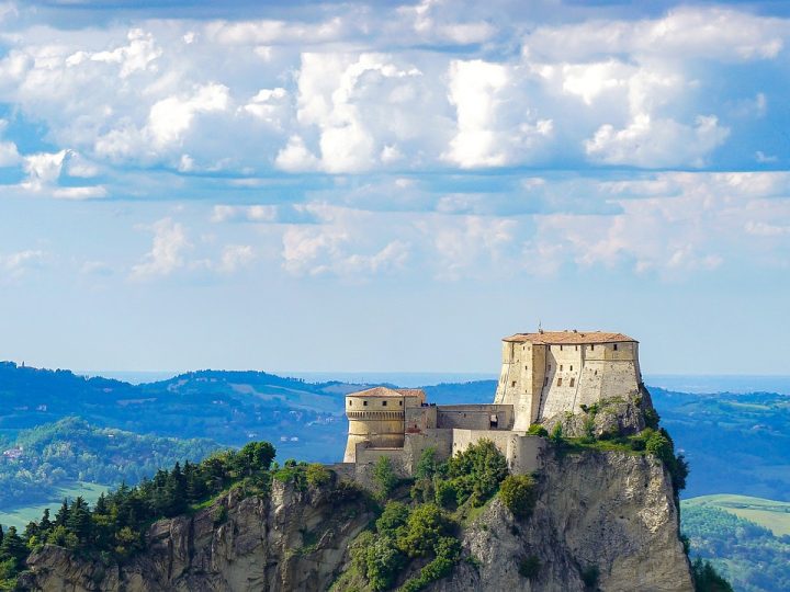 San Leo, la fortezza del mago nel cuore della Romagna