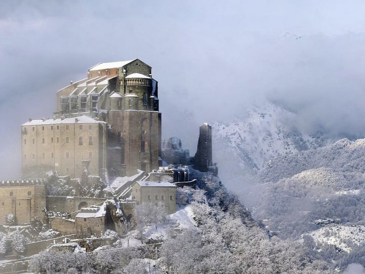 Sacra di San Michele, l’abbazia e le leggende del Piemonte