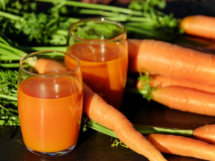 Succo di carota: se lo bevi ogni giorno non ti ammalerai più