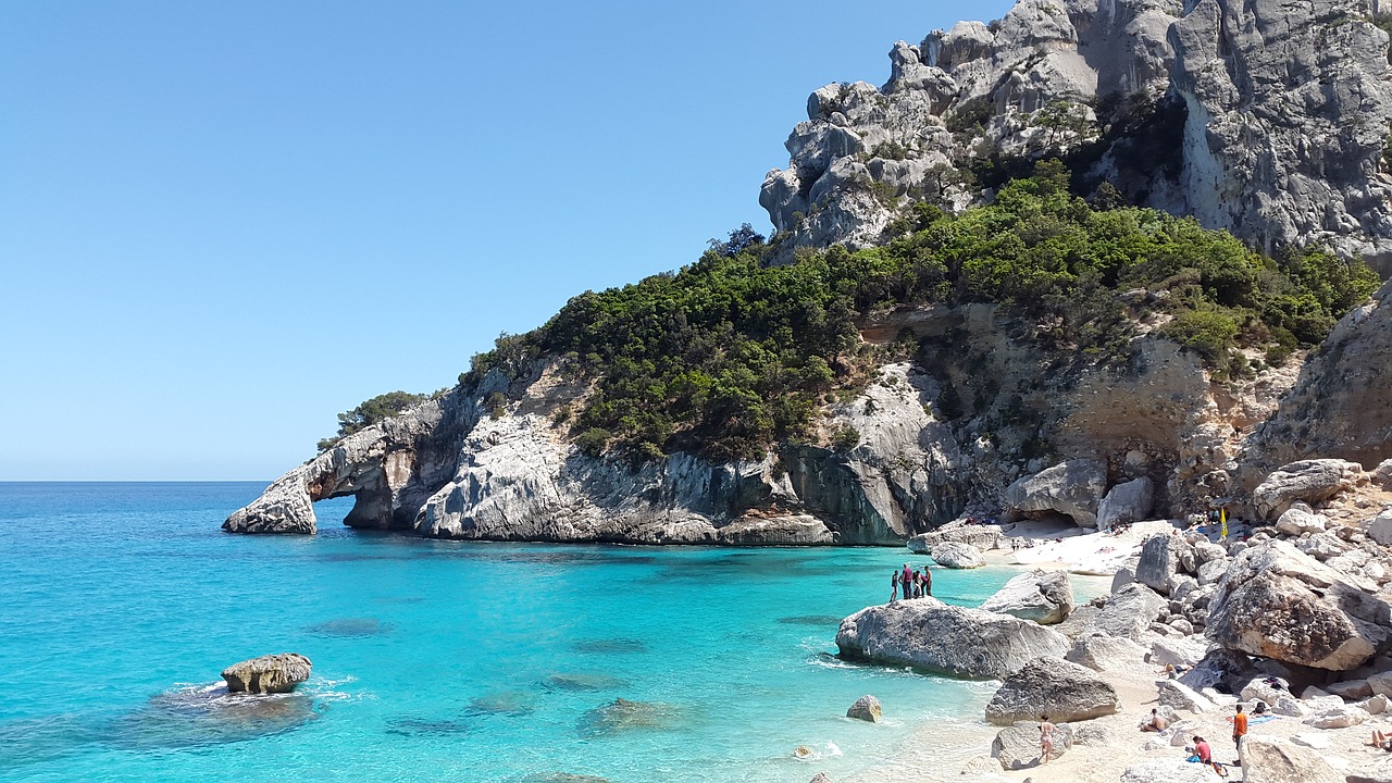 Come raggiungere le Piscine di Venere e cosa sapere