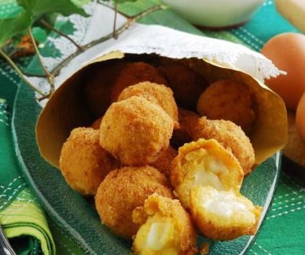 Polpette di zucca con scamorza filante