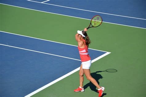 Come diventare un giocatore di tennis professionistico?