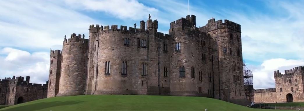 Alnwick Castle: tra storia medievale e magia cinematografica