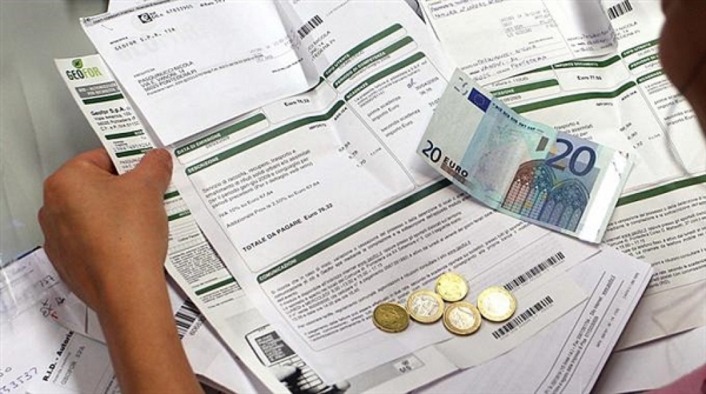 Gas ed elettricità, calano i prezzi