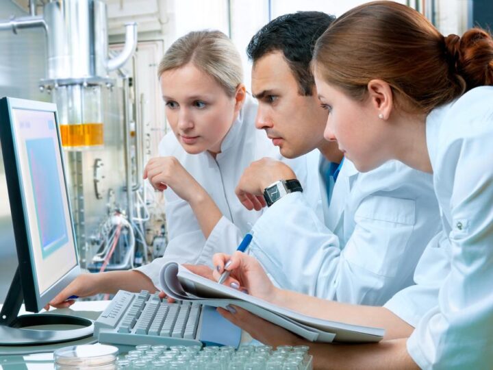 Healthcare Analyst: chi è e cosa fa