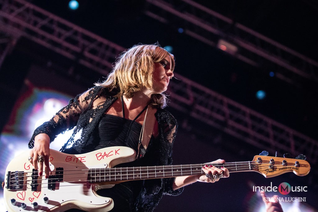 Victoria solista guadagna più di Damiano