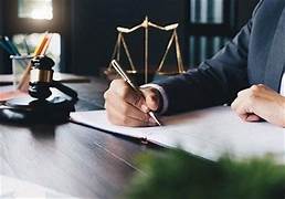 Lo stipendio dell’avvocato: quanto guadagna