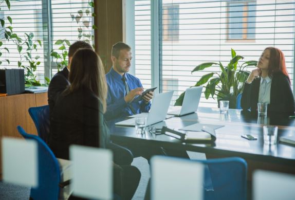 Esperto ESG, consulente di sostenibilità