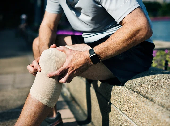 Il ginocchio: la scarpa per chi soffre di dolori articolari
