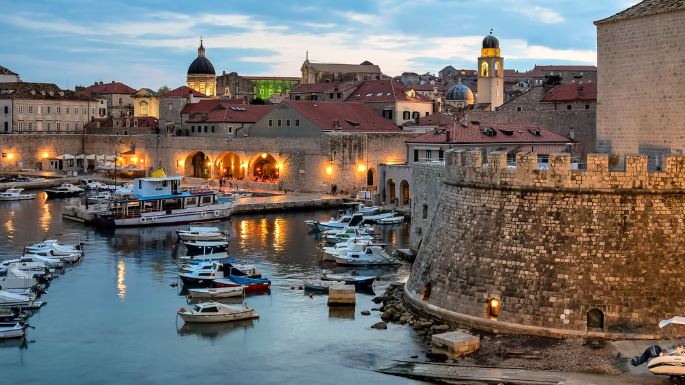 Dubrovnik: la perla adriatica tra mura, mare e panorami