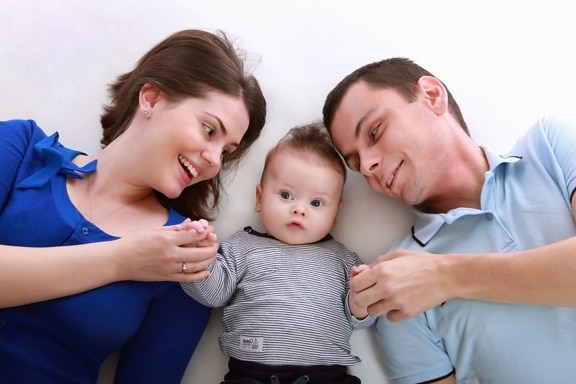 Congedo parentale INPS: diritti e benefici