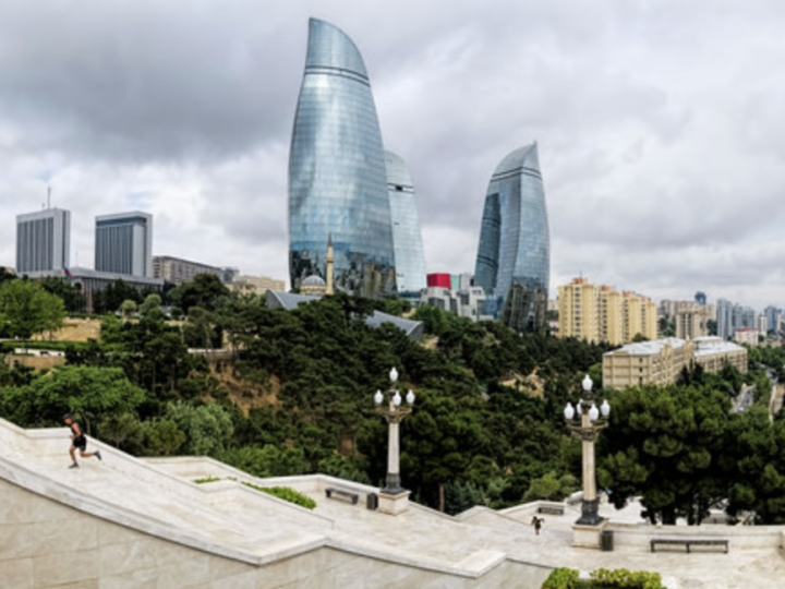 BAKU: la città dove l’Oriente incontra il futuro
