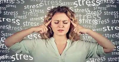 Ansia da lavoro: come riconoscerla